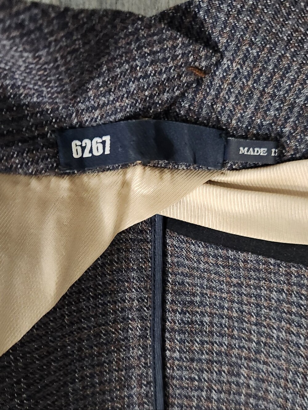 6267 Blazer - Picture 9 of 10